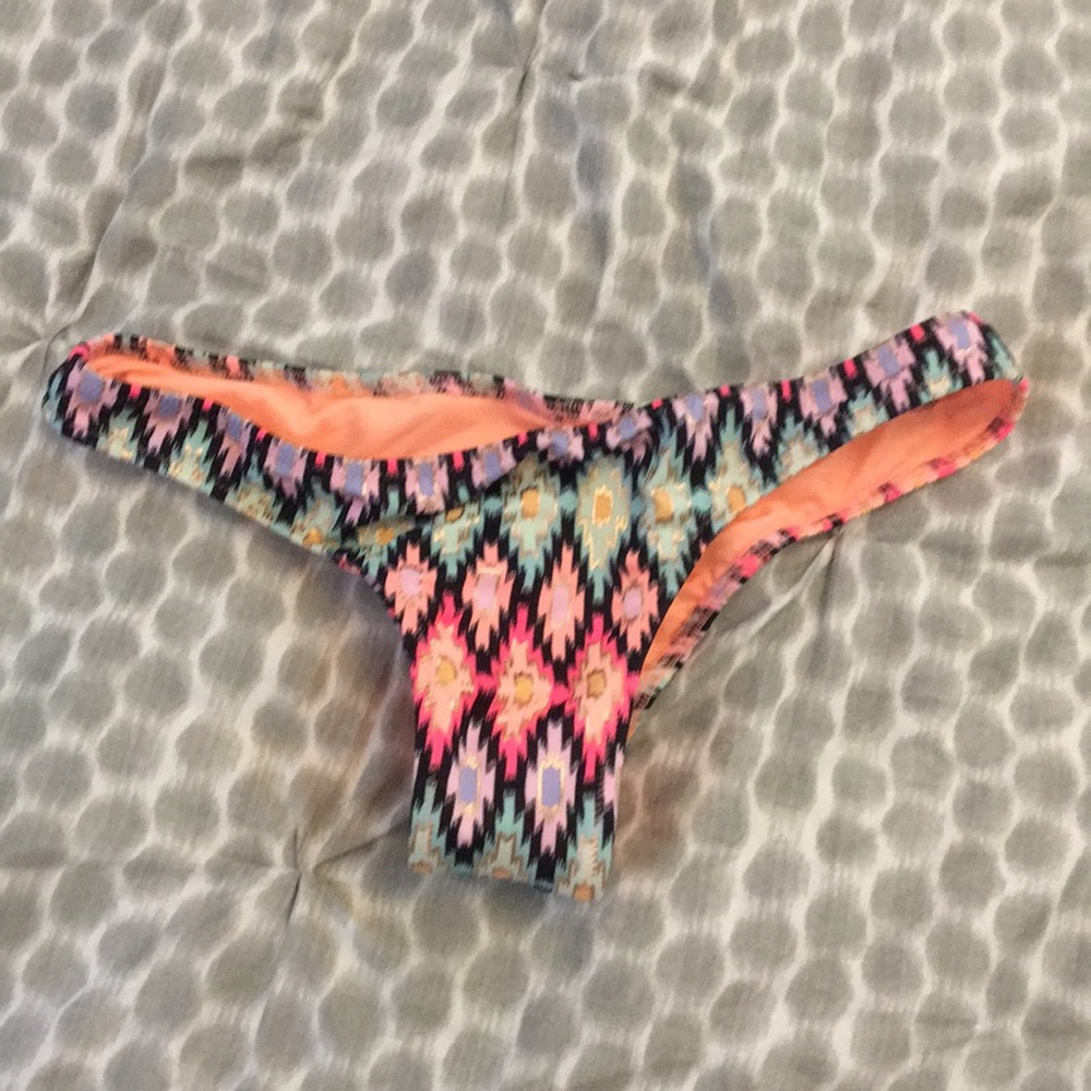 Itsy Victoria secret bottoms